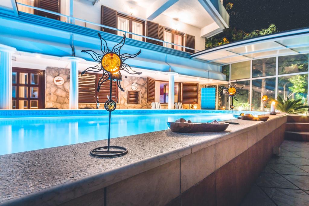 Villa Roses Apartments & Wellness Ičići Exteriér fotografie