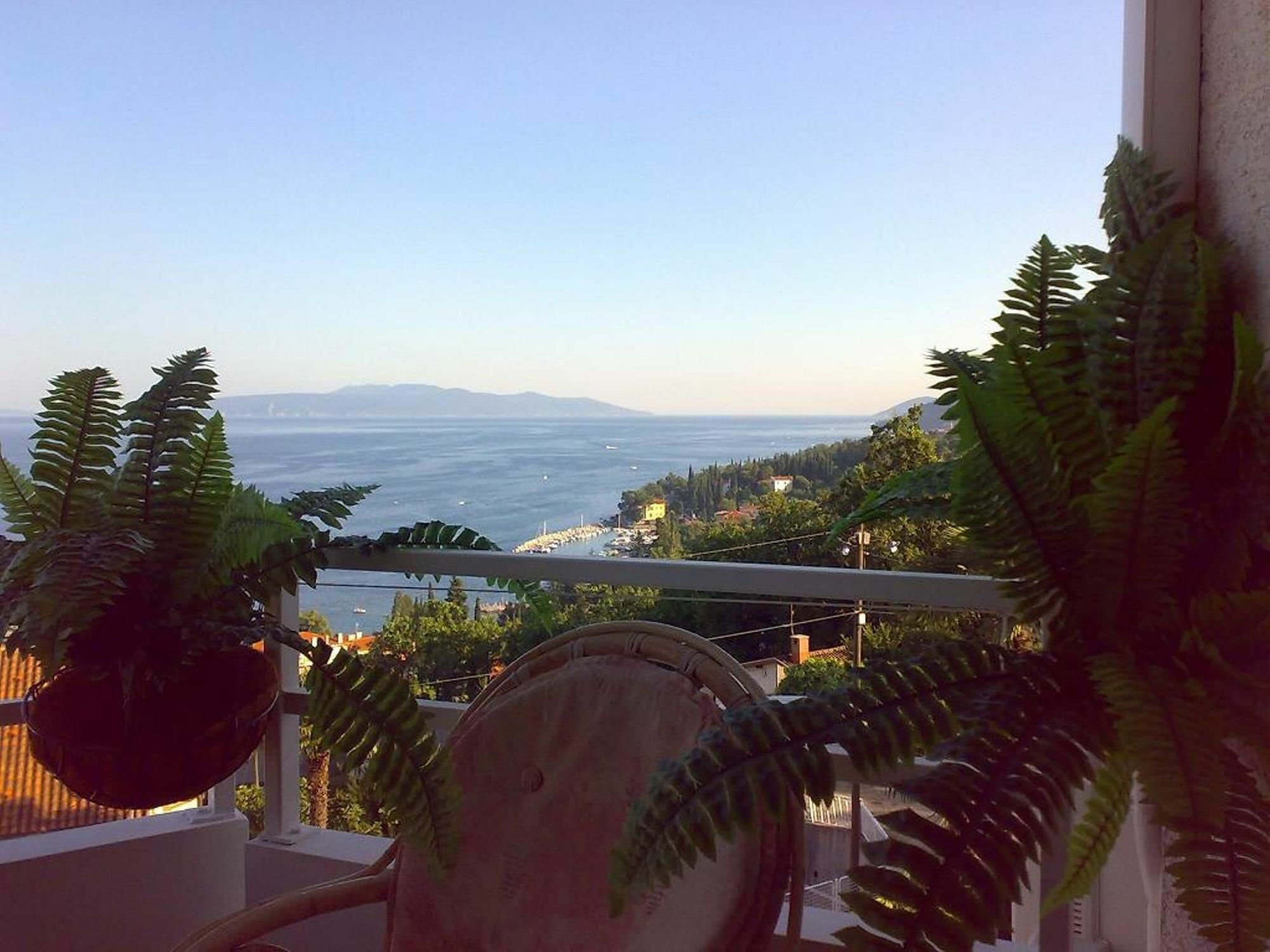Villa Roses Apartments & Wellness Ičići Exteriér fotografie