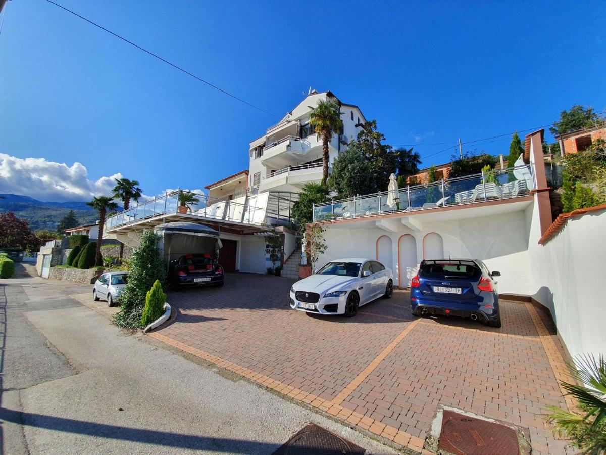 Villa Roses Apartments & Wellness Ičići Exteriér fotografie