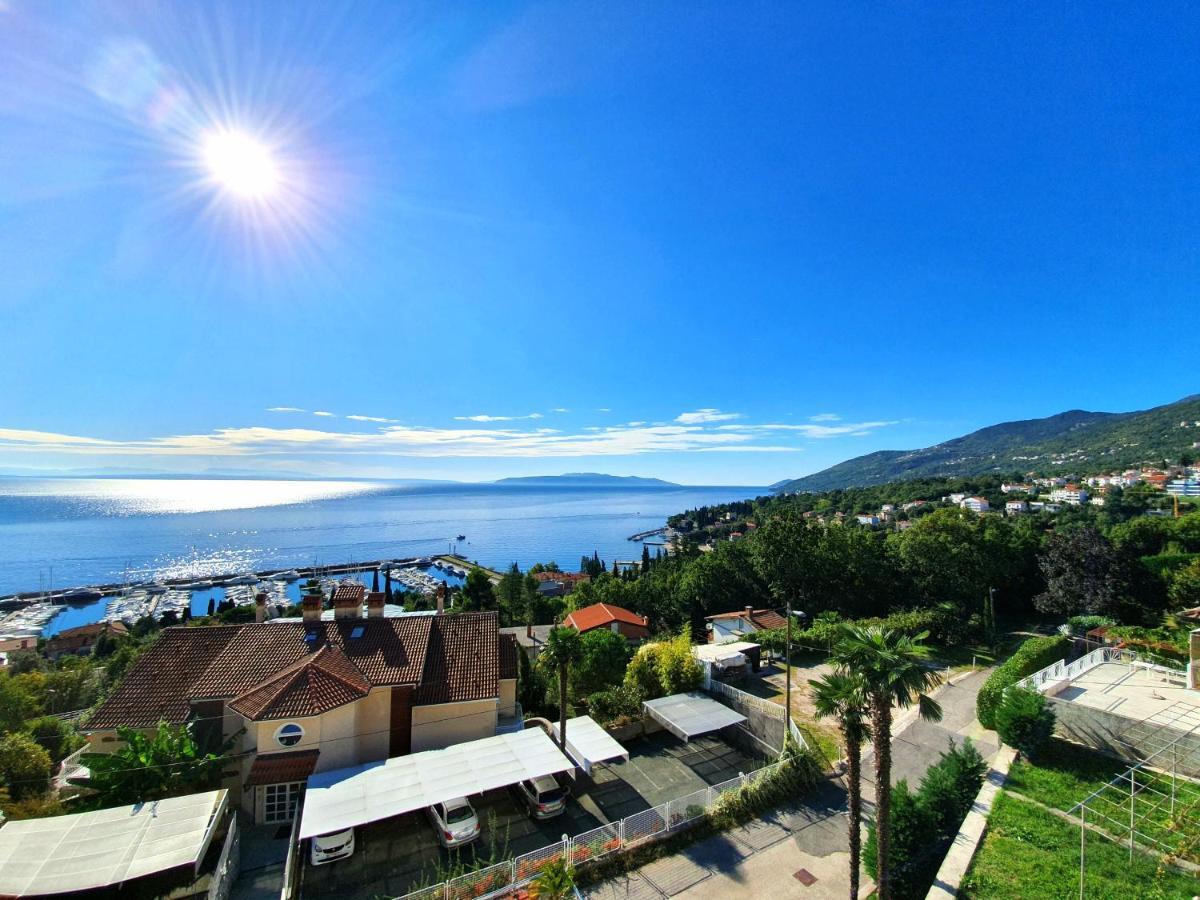 Villa Roses Apartments & Wellness Ičići Exteriér fotografie